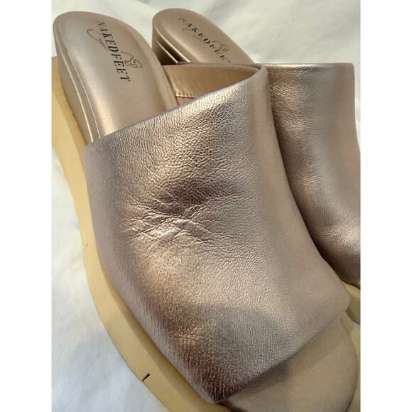 NAKED FEET - GOA in BRONZE Flat Sandals – Azlinn Hope Naked Feet Infinity Platform Mule Leather Slide Sandals Bronze Gold Size 7